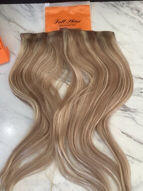 Honey Blonde Clip-In Human Hair Extensions